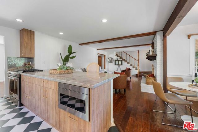 4638 Saltillo Street, Woodland Hills, CA 91364