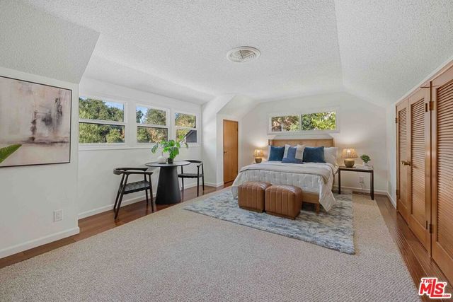 4638 Saltillo Street, Woodland Hills, CA 91364