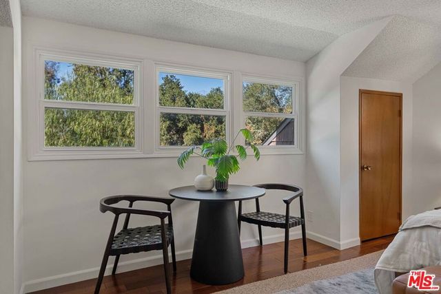 4638 Saltillo Street, Woodland Hills, CA 91364