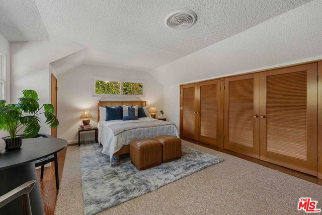 4638 Saltillo Street, Woodland Hills, CA 91364