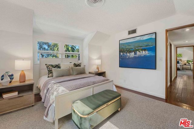 4638 Saltillo Street, Woodland Hills, CA 91364