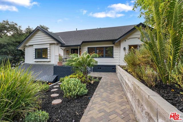 4638 Saltillo Street, Woodland Hills, CA 91364