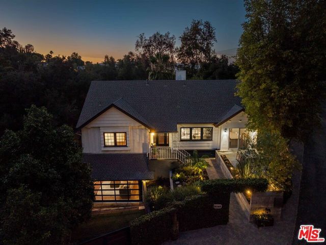 4638 Saltillo Street, Woodland Hills, CA 91364