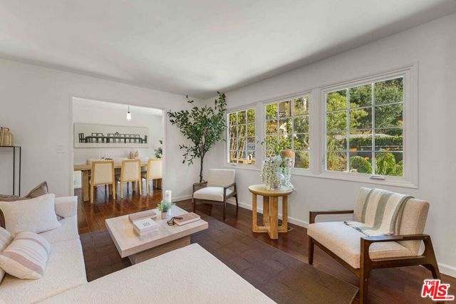 4638 Saltillo Street, Woodland Hills, CA 91364