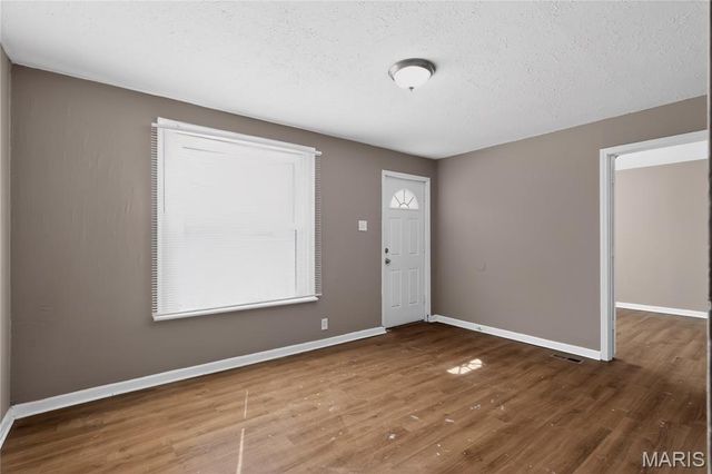 3317 Rex Avenue, St Louis, MO 63114