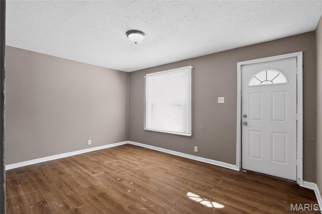 3317 Rex Avenue, St Louis, MO 63114