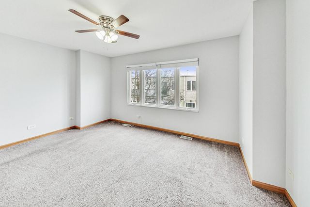 4932 W Lawrence Avenue J, Chicago, IL 60630