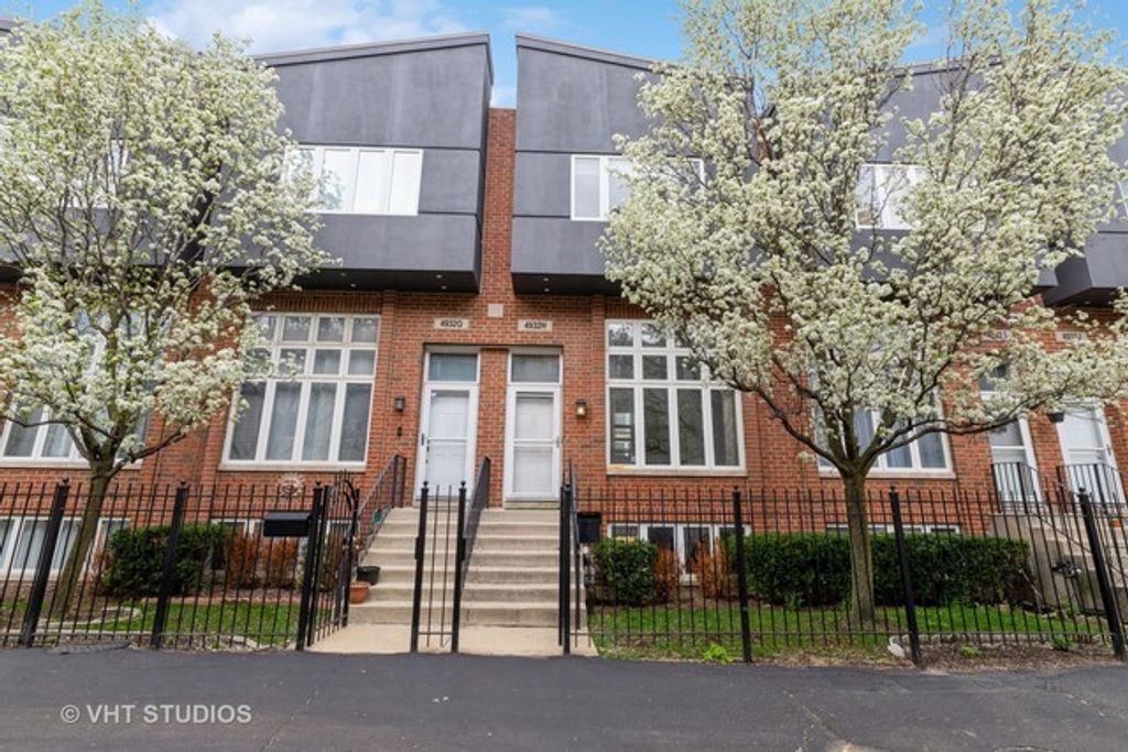 4932 W Lawrence Avenue J, Chicago, IL 60630