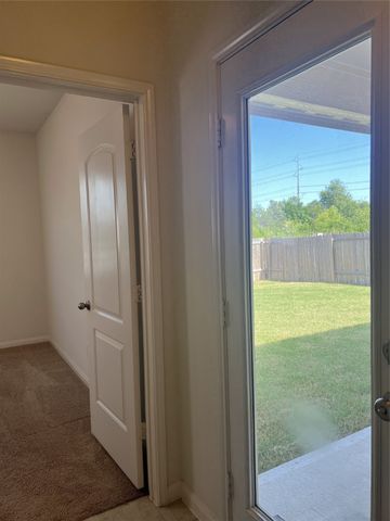 4504 Merchant Trail, Denton, TX 76207