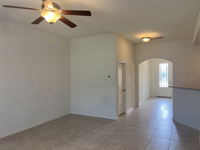 4504 Merchant Trail, Denton, TX 76207