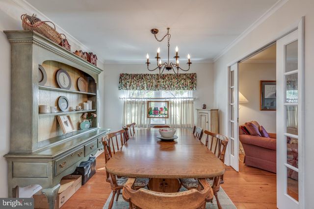 7 CAMBRIDGE CT, Southampton, NJ 08088