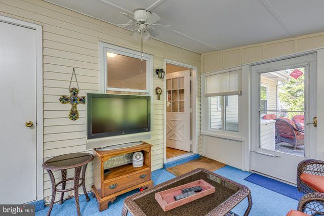 7 CAMBRIDGE CT, Southampton, NJ 08088