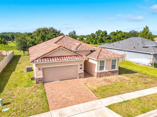 480 BELLISSIMO PLACE, Howey In The Hills, FL 34737