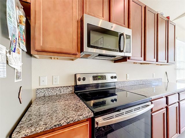 480 BELLISSIMO PLACE, Howey In The Hills, FL 34737
