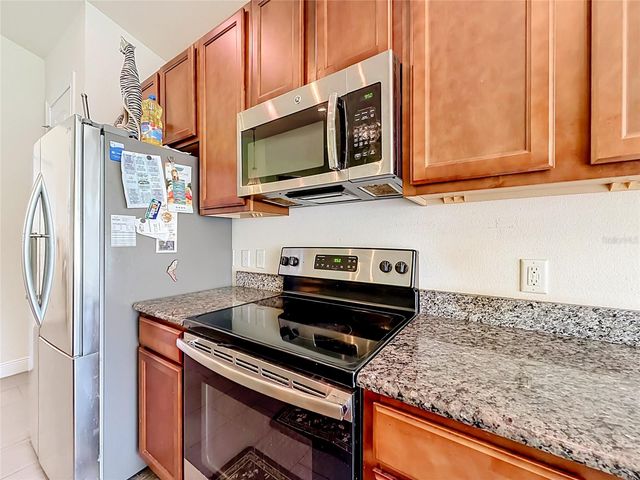 480 BELLISSIMO PLACE, Howey In The Hills, FL 34737