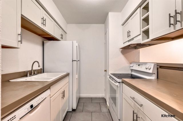 8110 Skillman Street 2085, Dallas, TX 75231