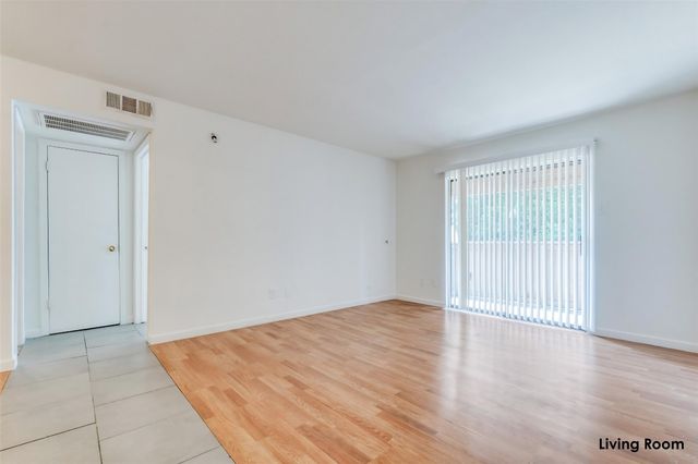 8110 Skillman Street 2085, Dallas, TX 75231