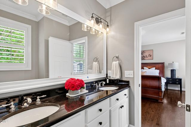 2741 Oberlin Road 101, Raleigh, NC 27608