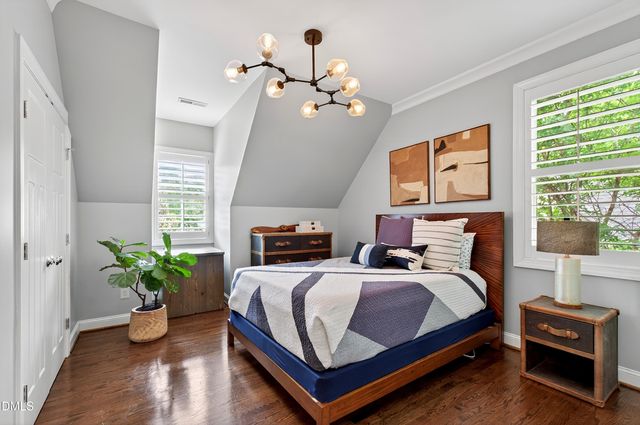 2741 Oberlin Road 101, Raleigh, NC 27608