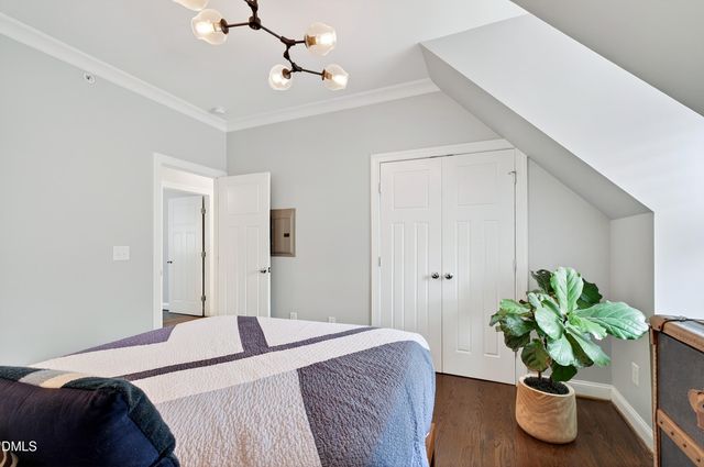 2741 Oberlin Road 101, Raleigh, NC 27608