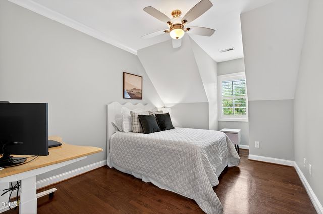 2741 Oberlin Road 101, Raleigh, NC 27608