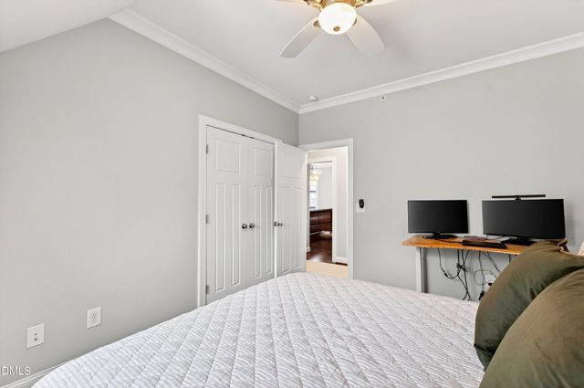 2741 Oberlin Road 101, Raleigh, NC 27608