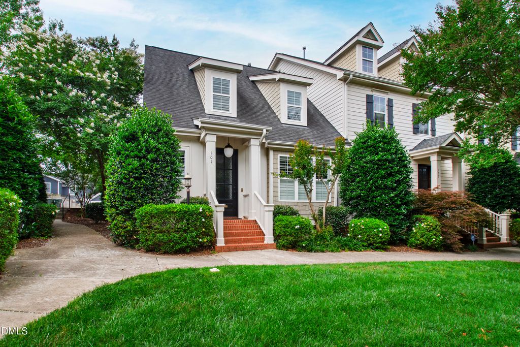 2741 Oberlin Road 101, Raleigh, NC 27608