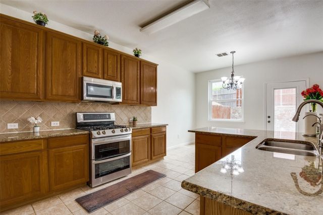 9720 Kingsmill Drive, Plano, TX 75025