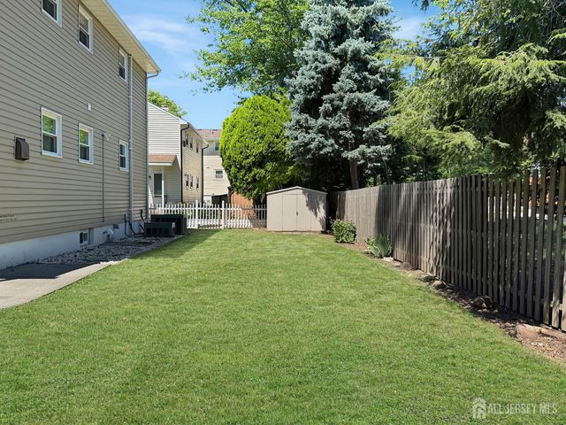 19 Van Buren Avenue, Metuchen, NJ 08840