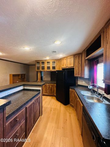 102 Dassas Street, Scott, LA 70583