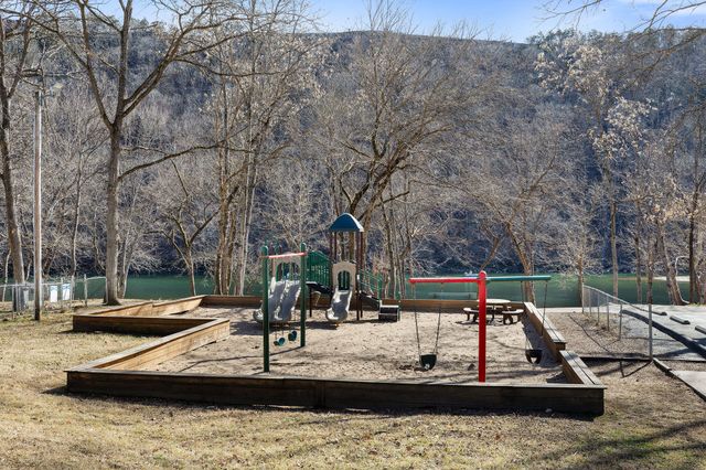 318 Wimbledon Drive 11, Branson, MO 65616