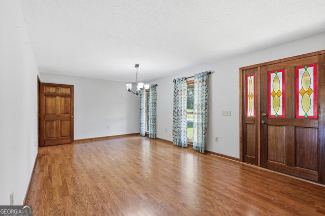 71 Poole Circle, Carnesville, GA 30521