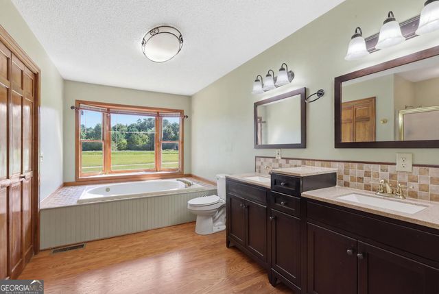71 Poole Circle, Carnesville, GA 30521