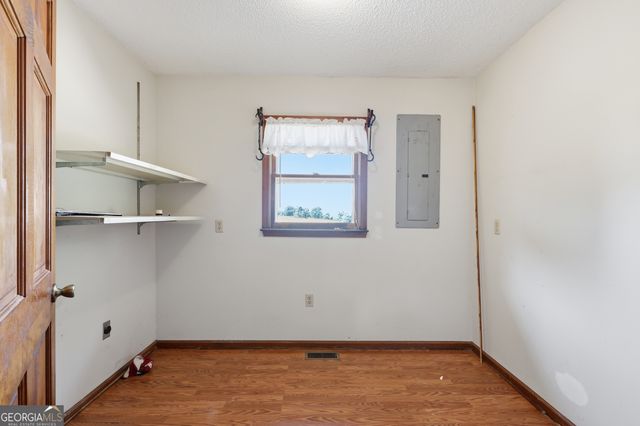 71 Poole Circle, Carnesville, GA 30521