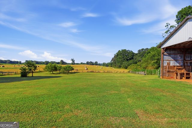 71 Poole Circle, Carnesville, GA 30521