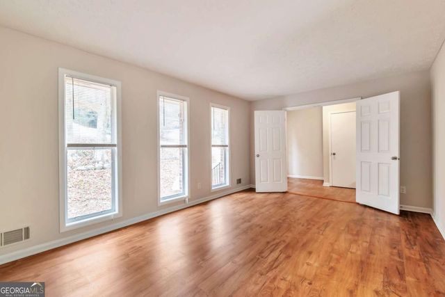 5900 Simone Drive, Stone Mountain, GA 30087