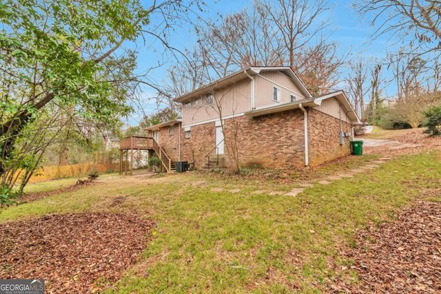 5900 Simone Drive, Stone Mountain, GA 30087