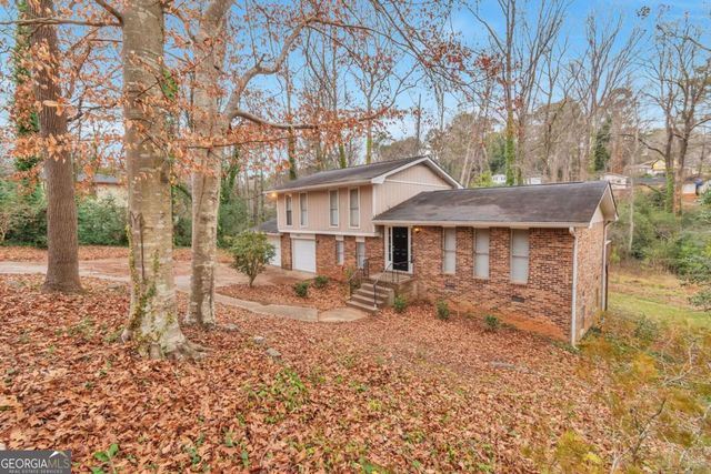 5900 Simone Drive, Stone Mountain, GA 30087