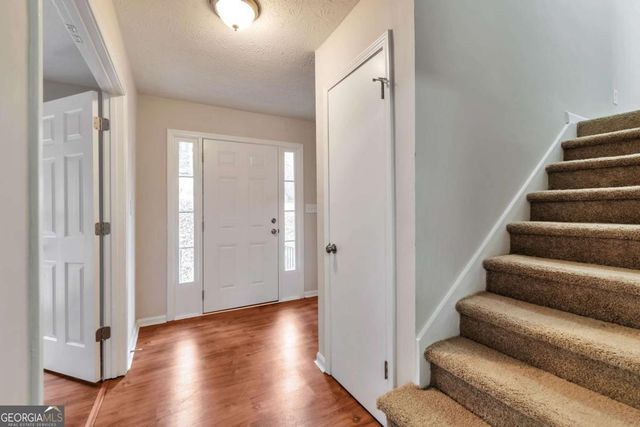 5900 Simone Drive, Stone Mountain, GA 30087