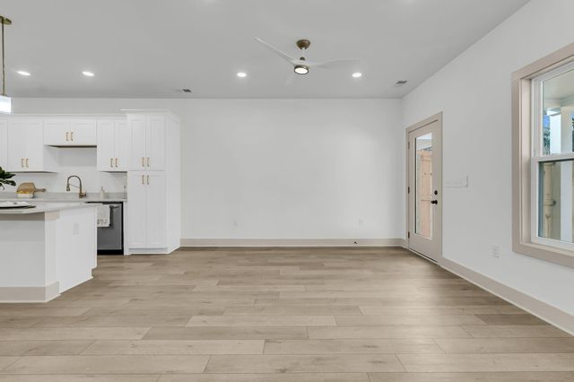 4019 Gravely Avenue, North Charleston, SC 29405