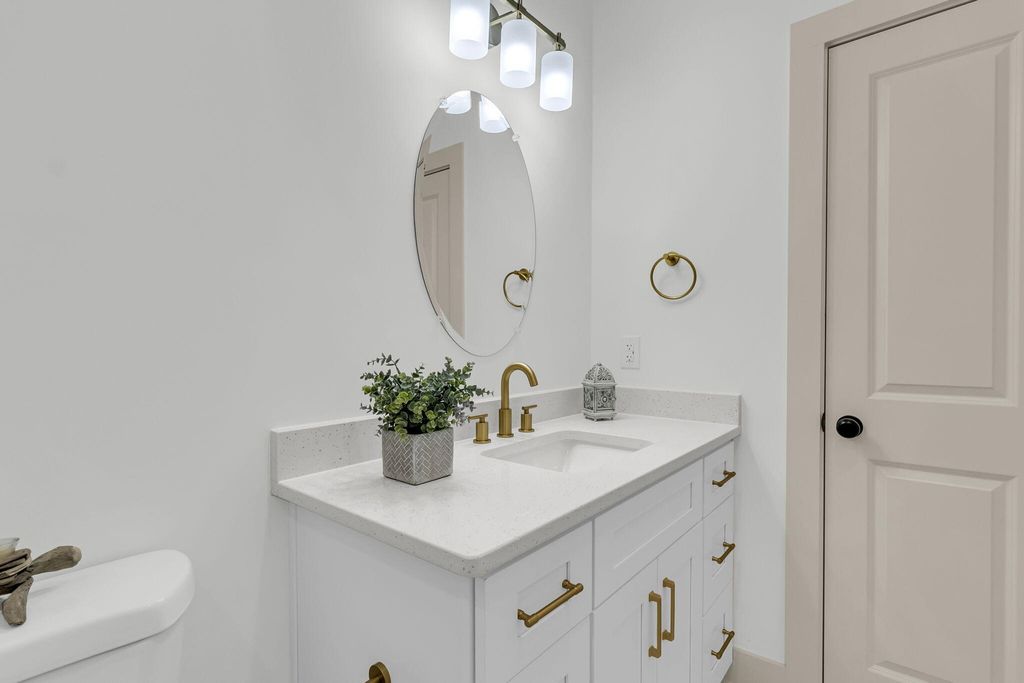 Image 19 of property listing at 4019 Gravely Avenue, North Charleston, SC 29405