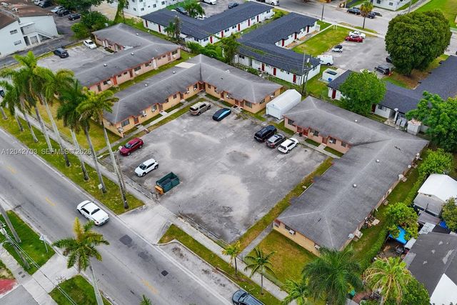 1915 NW 28th Street, Miami, FL 33142