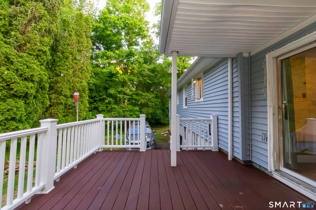 23 Great Neck Road, Trumbull, CT 06611