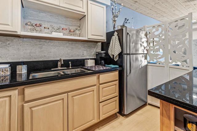 2003 Costa Del Mar Rd 692, Carlsbad, CA 92009