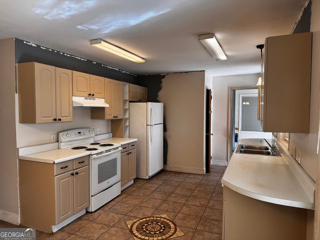 22 Ilene Drive, Cleveland, GA 30528