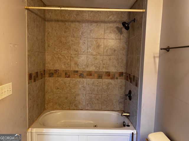 22 Ilene Drive, Cleveland, GA 30528