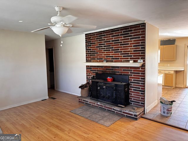 22 Ilene Drive, Cleveland, GA 30528