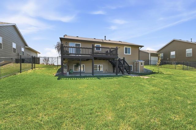 1502 E Summerwood, Goddard, KS 67052