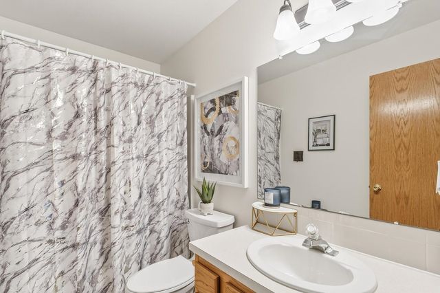 1502 E Summerwood, Goddard, KS 67052