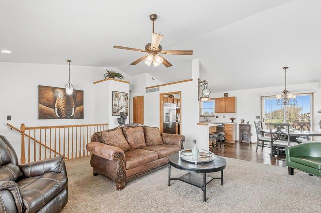1502 E Summerwood, Goddard, KS 67052
